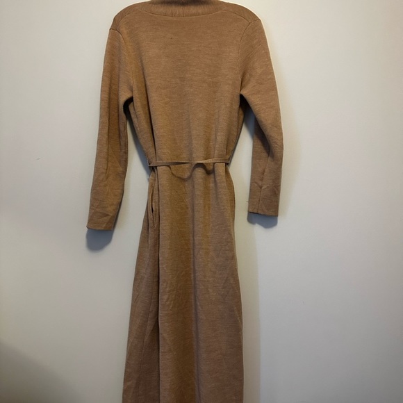 SOLD Aritzia Babaton Kirby Long Duster Sweater Cardigan robe - Picture 5 of 11